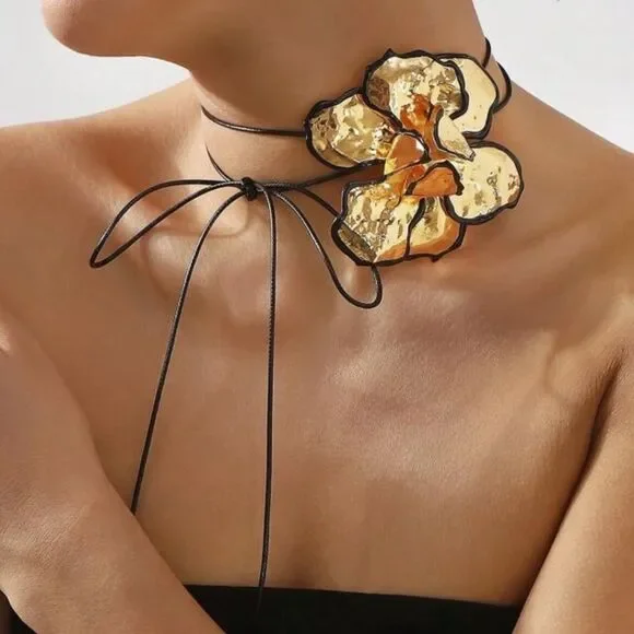 Flower necklace N698 - Picture 1 of 4